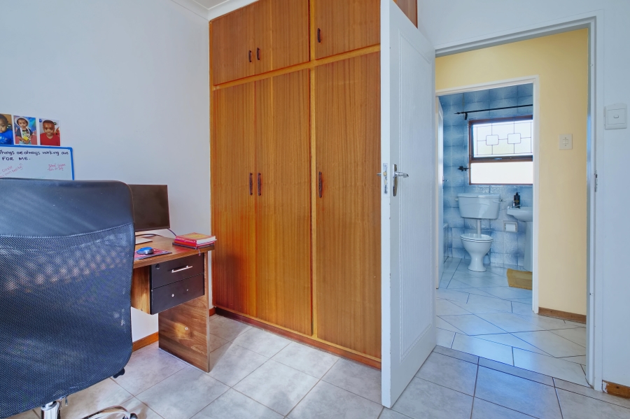 3 Bedroom Property for Sale in Sherwood Eastern Cape